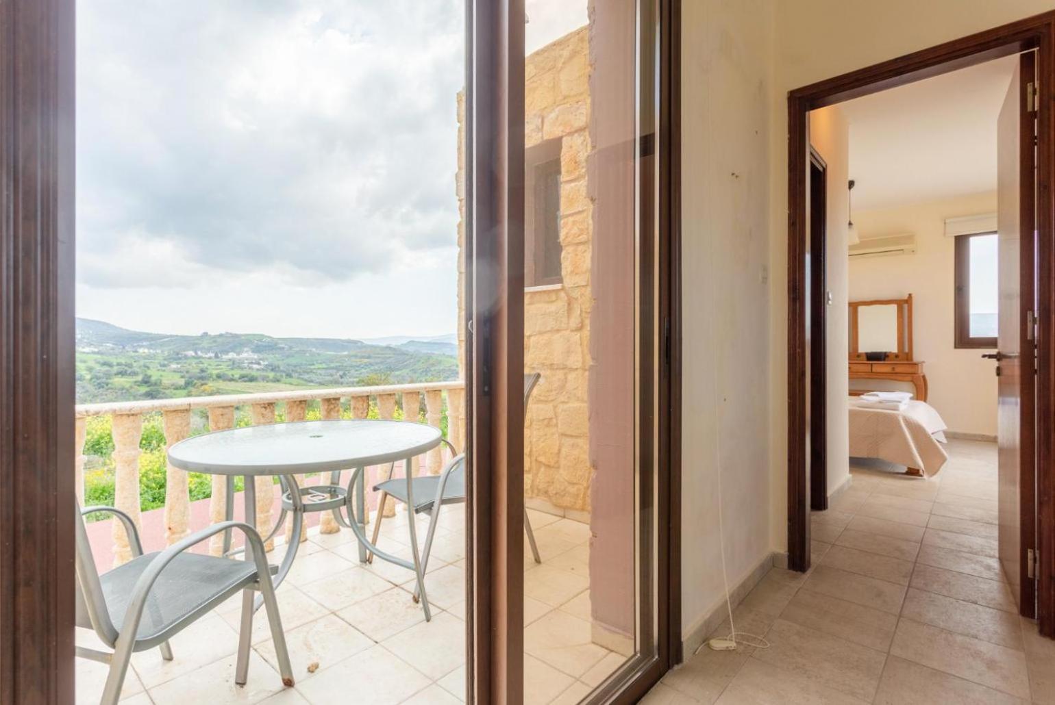 Villa Rallo Paphos Exteriör bild