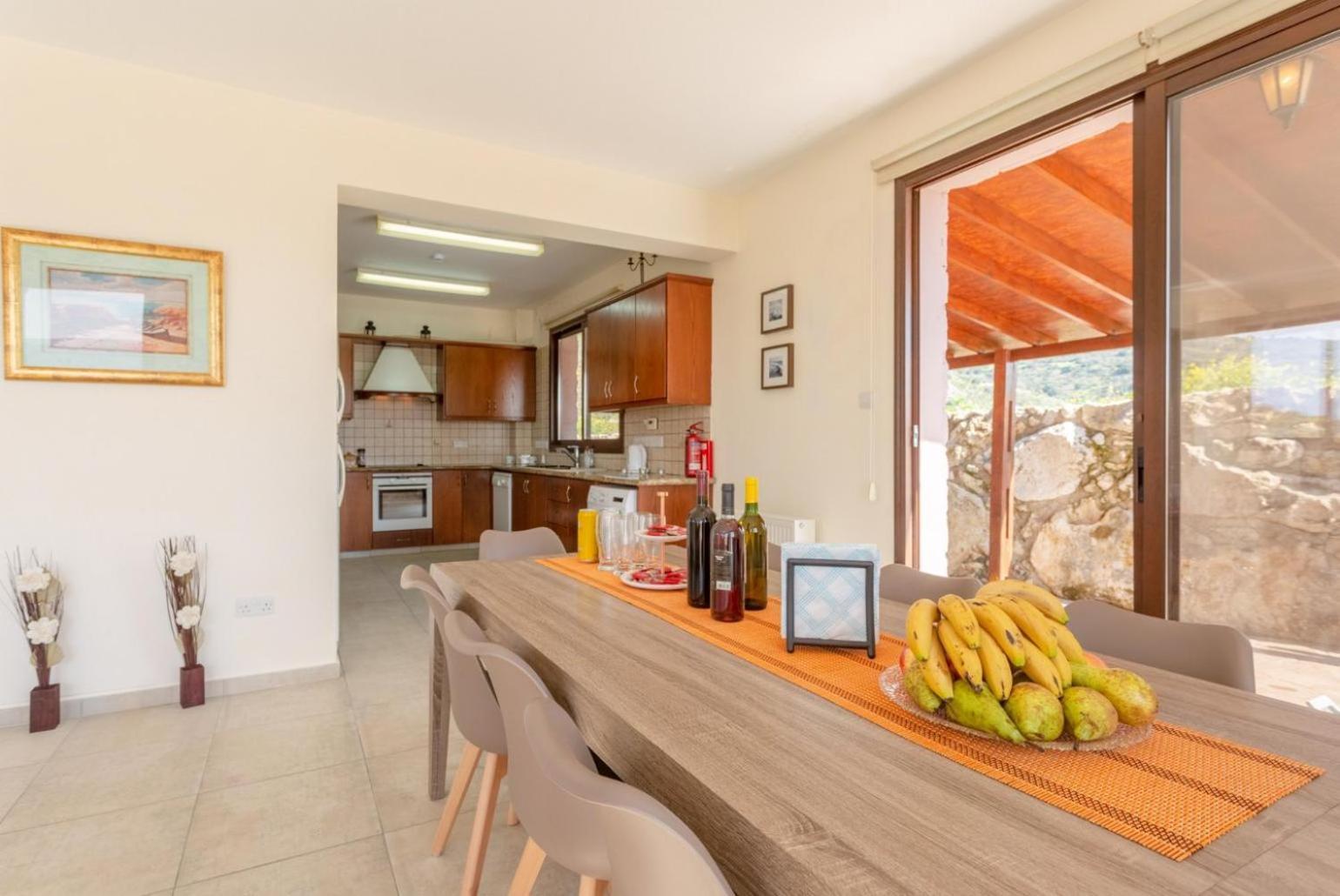 Villa Rallo Paphos Exteriör bild